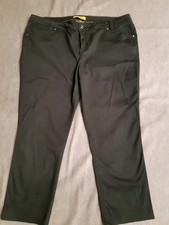 STREET ONE Damen  Hose  Gr.46 dl.grün !!!