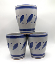 3 Steingut-BECHER glasiert