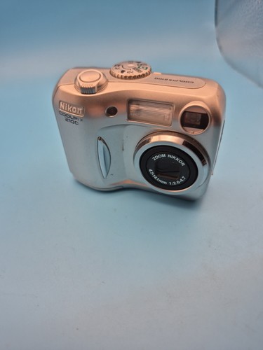 Nikon coolpix 2100 - nikon,