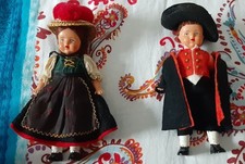 Zwei Trachtenpuppen aus dem Schwarzwald, so schön anzusehen.  16 cm groß