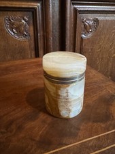 Dose Behälter aus Onyx um