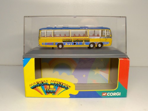 Corgi 42403 bedford magical - corgi,