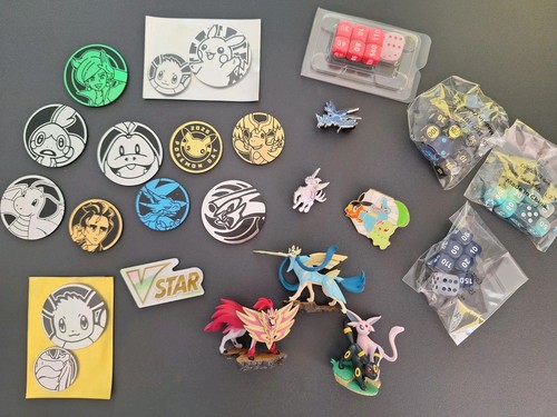Pokemon pins coins - coins, figuren