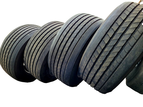 Neue rille gebrauchtreifen - neue-rille, ®