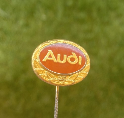 Audi anstecknadel jahre - 35,