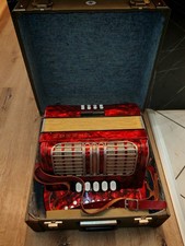 Akkordeon Hohner Club III M