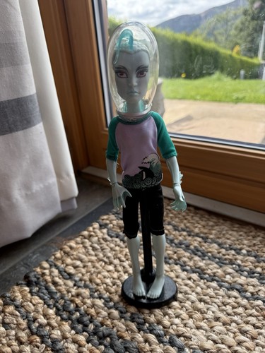 Monster high manster gil - "manster",