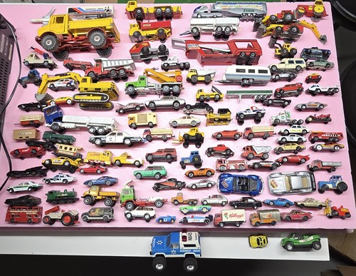 Matchbox hot wheels - matchbox,