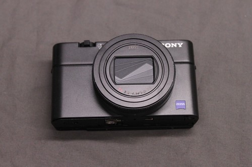 Sony 100 vii - sony,