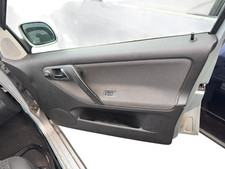 1x VW Polo 6N2 Türverkleidung Verkleidung Tür vorne rechts 4/5-Türer off-black 