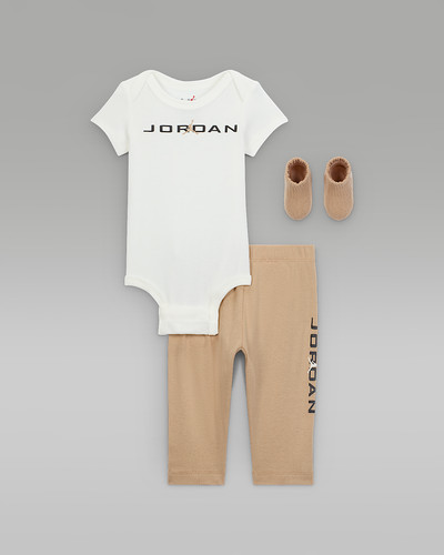 Jordan baby baseline - baby,