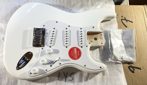 Fender squier stratocaster - squier,