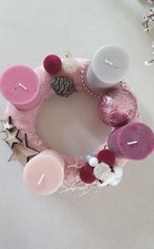 Adventskranz in Rosa Tischdeko