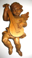 große Putte, Engel mit Laute