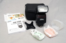 Nikon Speedlight SB-700 Blitzgerät " TOP Zustand "