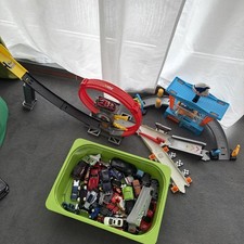 Hot Wheels City Garage Waschstrasse mit Autos