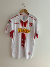 SSV Jahn Regensburg Heimtrikot