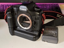 Canon 5D DSLR Camera + Battery Grip BG-E4 Full Frame Film Retro Digital SLR