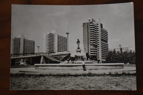 Halle neustadt brunnen - ak, und