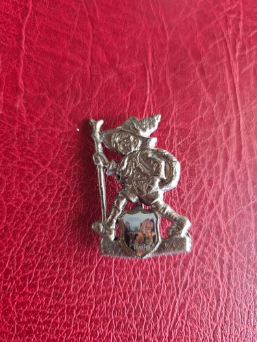 Alte anstecknadel - ,