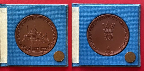 Ddr böttgersteinzeug medaille - ddr,