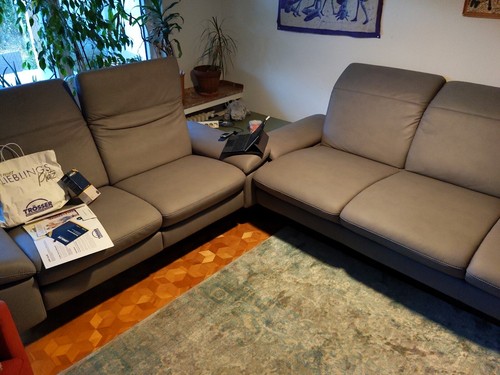 Elektronisch vestellbares sofa - elektronisch,