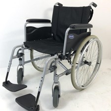 Rollstuhl Invacare Action 1 NG Faltrollstuhl Sb. 45 cm  nur 17,5 KG 