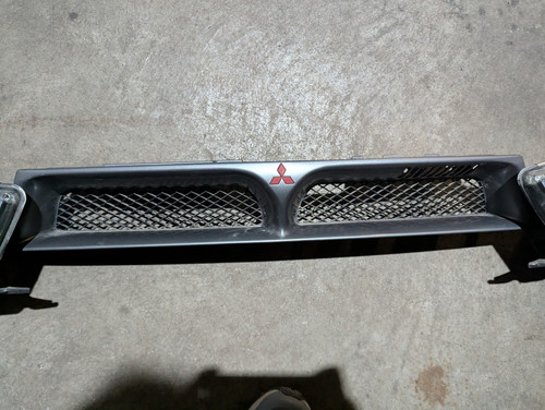 Mitsubishi galant ea0 grill - 8,