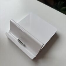 Apple MC940ZM/A Dockingstation Ladestation für iPad 2 + 3 weiss