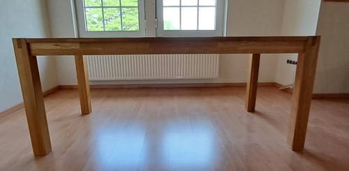 Massiver esstisch aus holz - massiver, mit