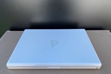 MacBook 2.1 aus 2006 in weiß