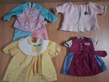 Puppenkleidung Kleider/Hosen/Strampler....teilweise Markensachen