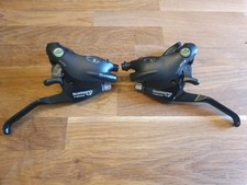 Shimano STI ST-EF29 3 x 8 fach Schalthebel Bremshebel Set Rechts Links 