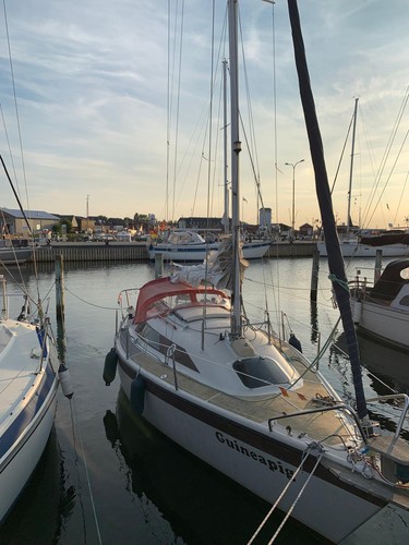 Segelboot dehlya mit - segelboot,