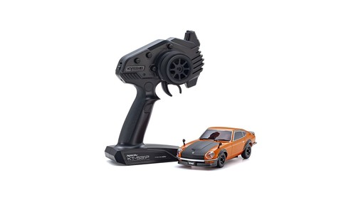 Kyosho mini awd nissan - awd,