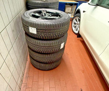 Land Rover Discovery Sport Komplettsatz Winterreifen auf Alufelgen