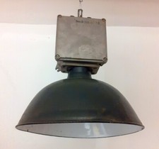 R1-03) Alte DDR LBL Emaillampe