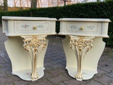 Nachttische Kommoden