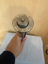 Bilora Stabilo Gesetzlich Geschützt. Frühes Teleskopstativ für Fotoapparate