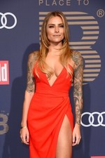 FOTO NR. 59 + SOPHIA THOMALLA