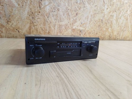 Audi 1988 radio - audi, b3