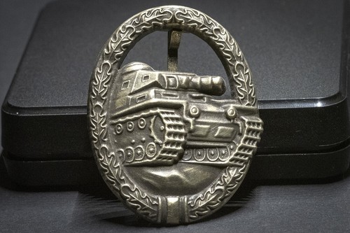 Panzerkampfabzeichen bronze - panzerkampfabzeichen, in