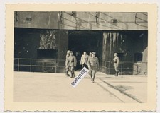 Foto Maginot-Linie Bunker wird besichtigt, Wehrmacht 2.WK (420n)