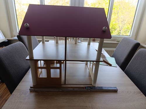 Puppenhaus eichhorn mit - puppenhaus,