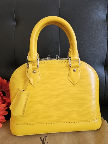 Louis vuitton alma - epi, top