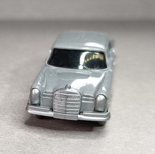 Wiking Mercedes MB 220 S Heckflosse STAUBGRAU BP WM 1961-67 absolut neuwertig