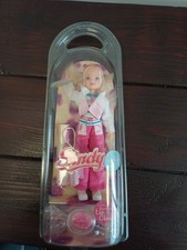 100% coole Sindy Petite Puppe