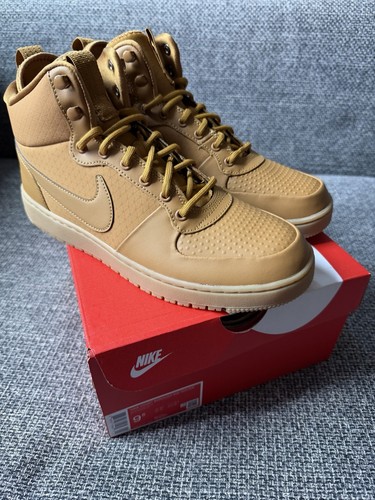 Nike court borough - nike, winter
