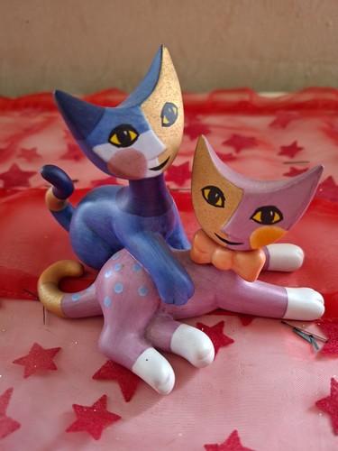 Drei schöne katzen - katzen, paare