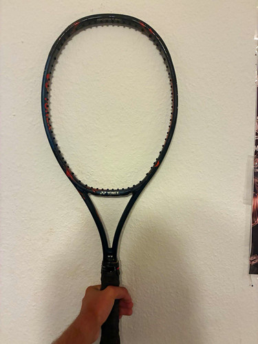 Yonex vcore pro - yonex,